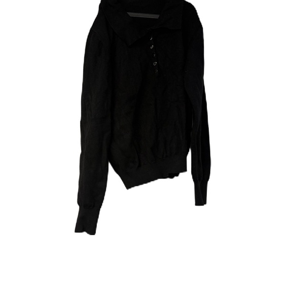 Chic Black Sweater Duo s - Picture 8 of 10